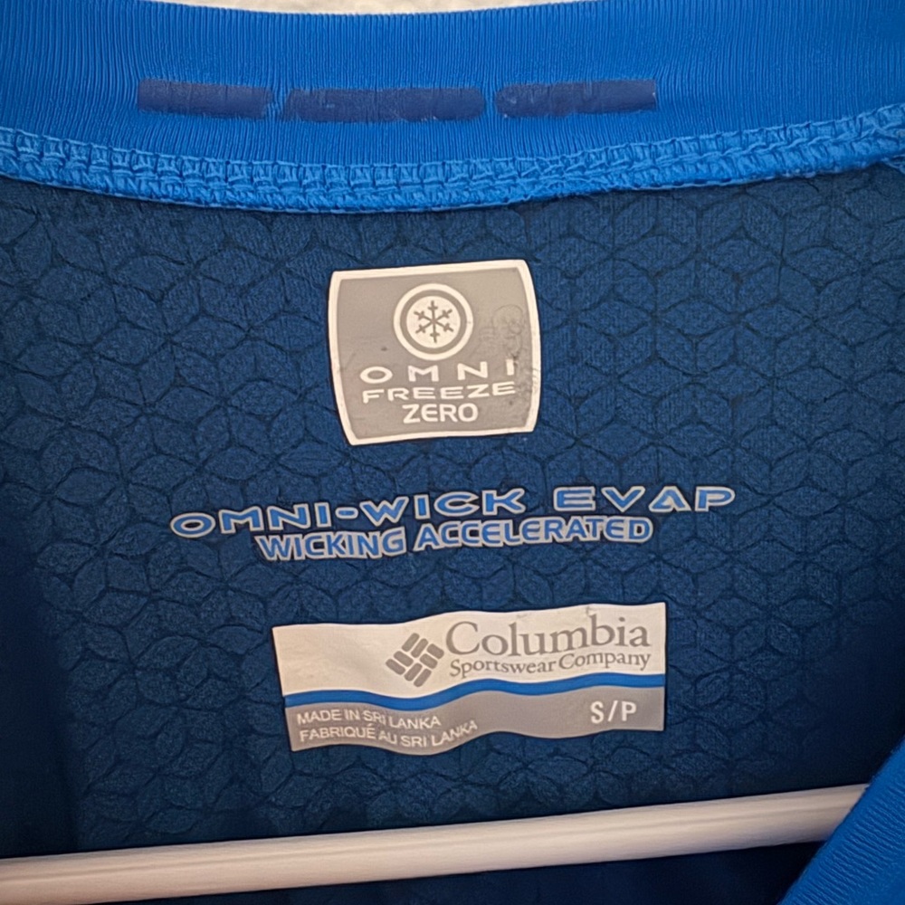 Columbia Blue Athletic T-Shirt Men Small‎ - Picture 3 of 3